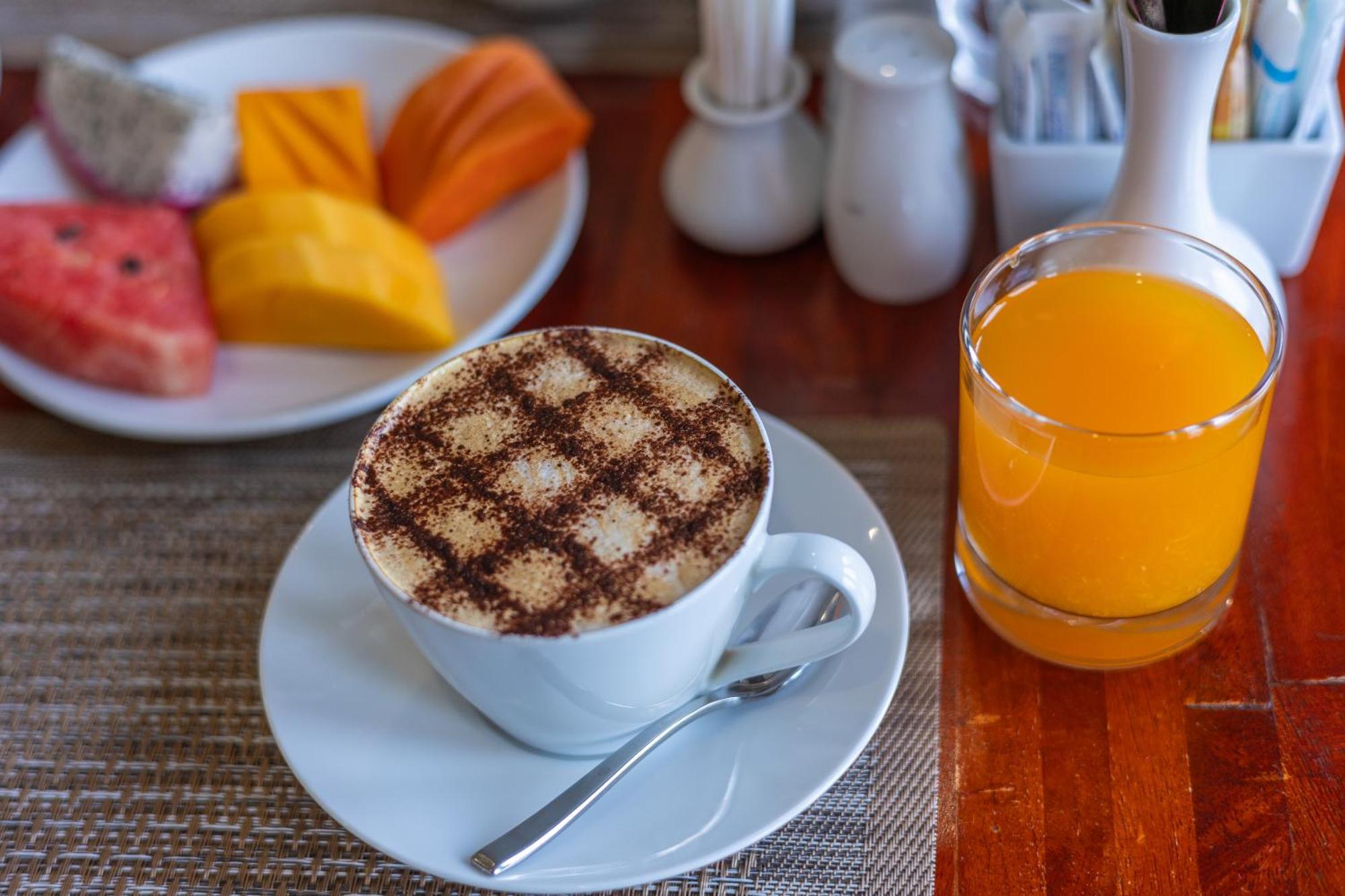 Two Seasons Siem Reap Hotel Экстерьер фото A cup of cappuccino
