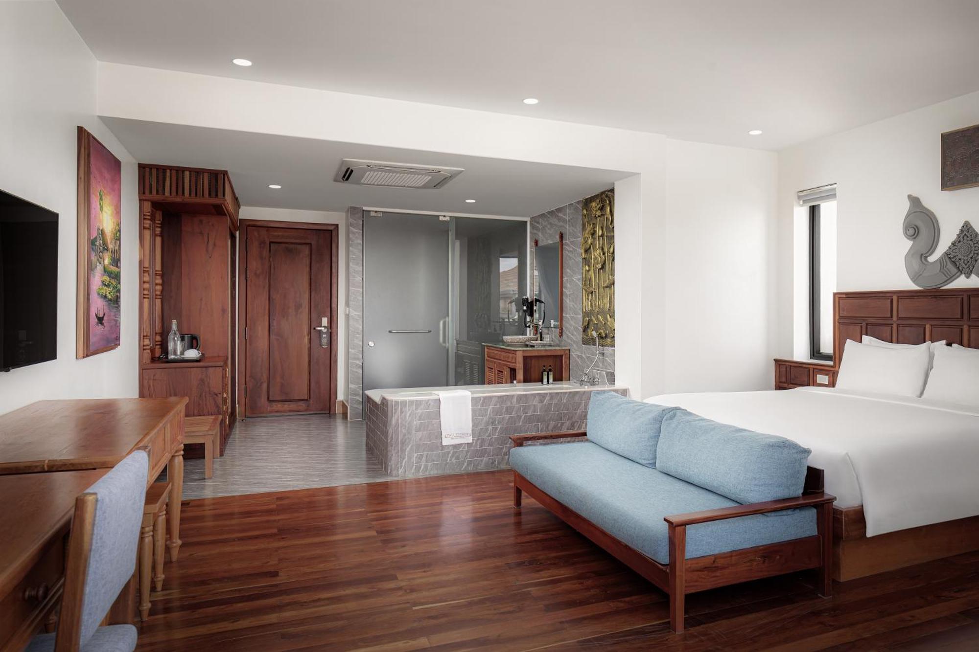 Two Seasons Siem Reap Hotel Экстерьер фото Deluxe Suite